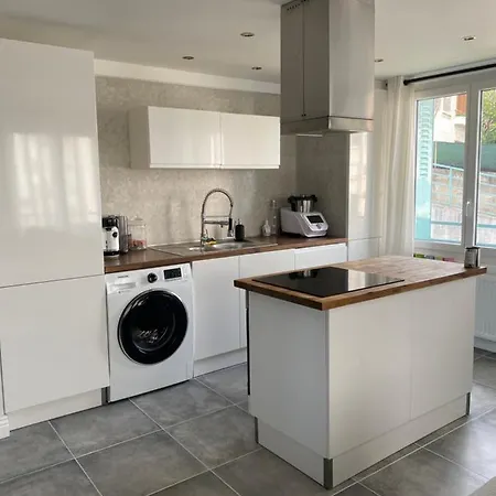 Апартаменты Superbe A Parking Prive Клермон-Ферран